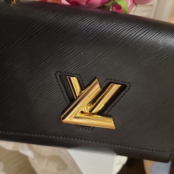 Louis Vuitton Twist Bag - Authentication Pending - Picture 2 of 7